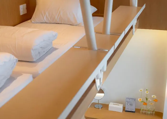 Vaeh Viean Silom 아파트